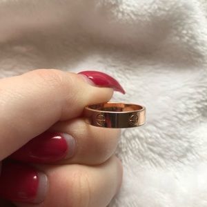 Rose gold ring